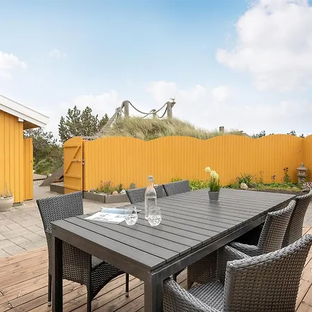 Thrond - 200m From The Sea By Interhome Holiday home