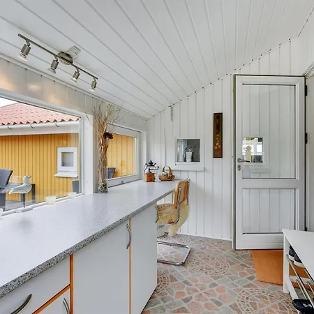 Thrond - 200m From The Sea By Interhome Vejers Strand