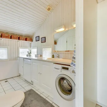Thrond - 200m From The Sea By Interhome Feriehus Vejers Strand