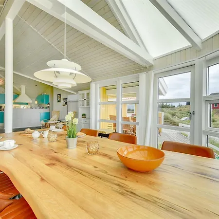 Thrond - 200m From The Sea By Interhome Feriehus *